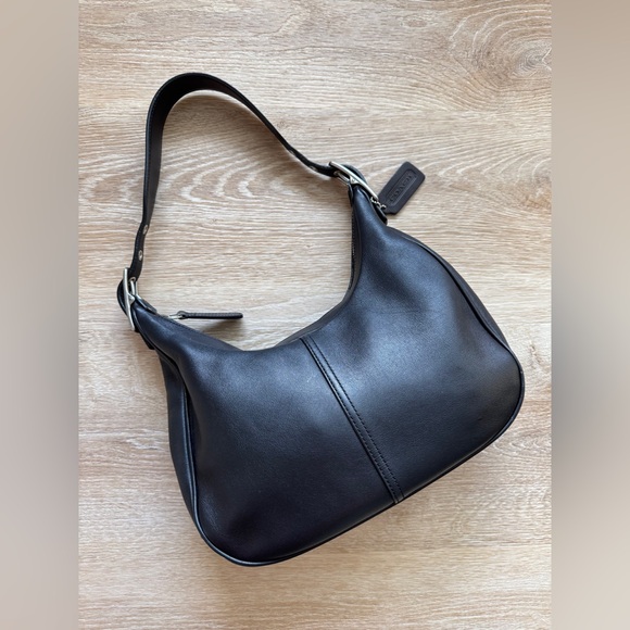 Vintage Coach Legacy West 9342 Leather Hobo Bag - Picture 2 of 16